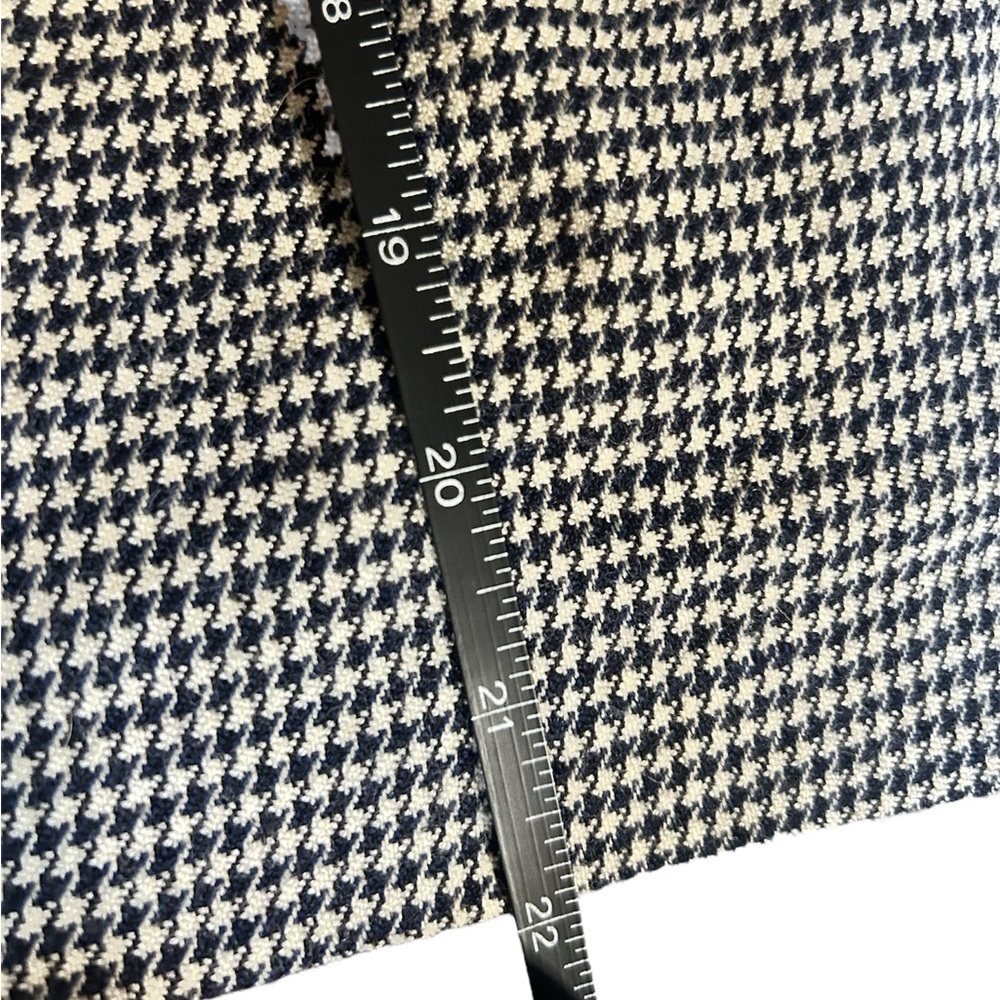 Vintage Christian Dior Wool Houndstooth Pencil Skirt - Picture 5 of 6